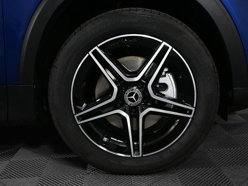 New 2026 Mercedes-Benz GLB 250 image 37