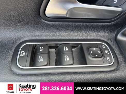 Used 2025 Mercedes-Benz CLA 250 4MATIC image 14