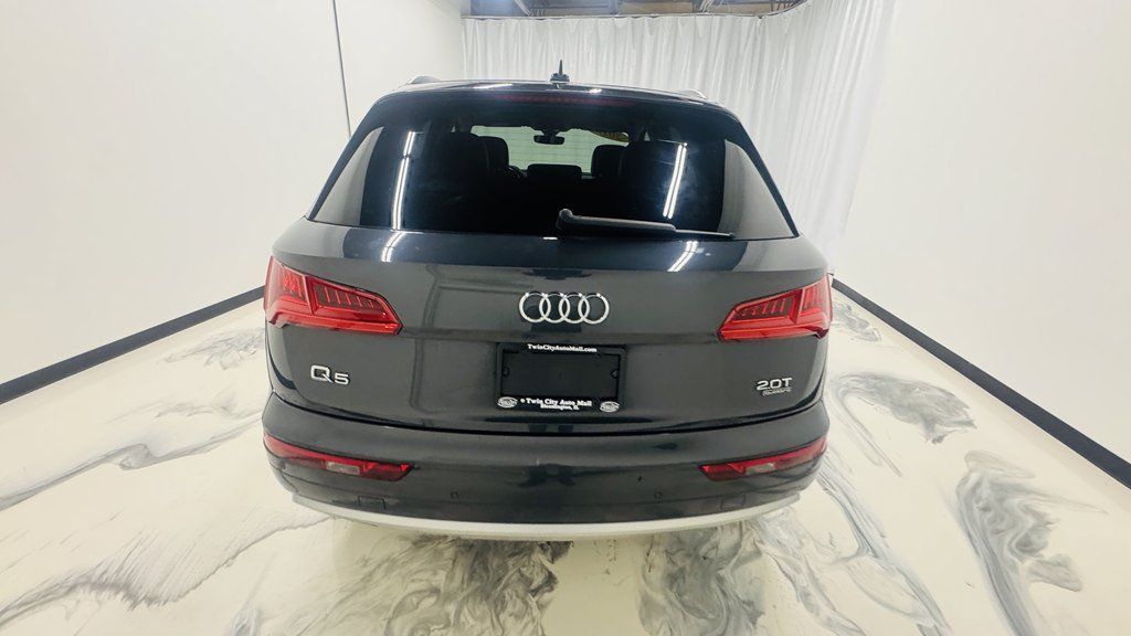 Used 2018 Audi Q5 2.0T Premium Plus w/ Premium Plus Package AWD/4WD image 7