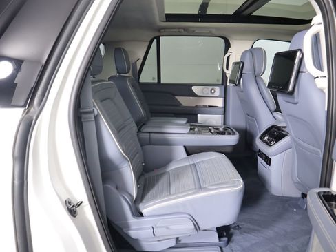 Used 2021 Lincoln Navigator L Black Label w/ Cargo Convenience Package image 23