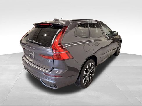 Used 2023 Volvo XC60 B5 Plus w/ Protection Package Premier AWD/4WD image 6