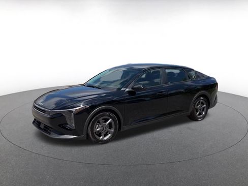 Used 2025 Kia K4 FWD image 7
