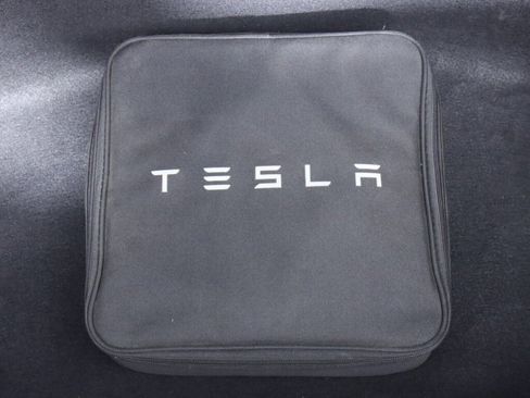 Used 2018 Tesla Model 3 Long Range image 35