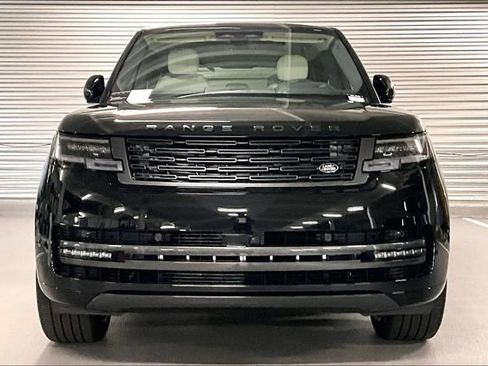 New 2026 Land Rover Range Rover SE AWD/4WD image 2