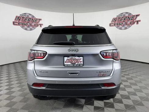 Used 2024 Jeep Compass Limited AWD/4WD image 6