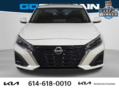 Used 2024 Nissan Altima 2.5 SV w/ SV Premium Package image 2
