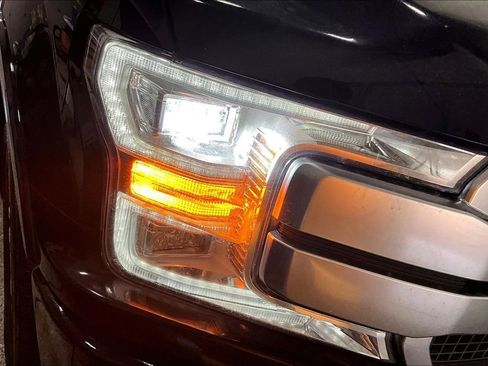 Used 2018 Ford F150 Platinum image 29