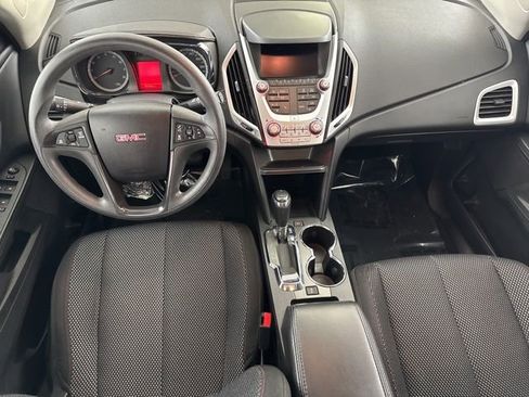 Used 2017 GMC Terrain SLE image 28