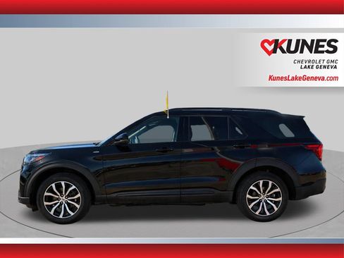 Used 2025 Ford Explorer ST-Line AWD/4WD image 7