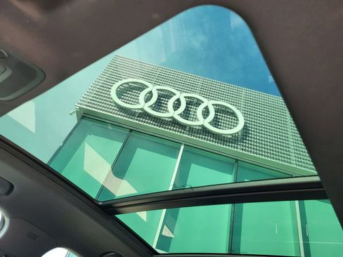 Certified 2023 Audi Q3 2.0T Premium Plus w/ Premium Plus Package image 22