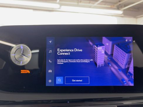 Used 2024 Lexus ES 300h w/ Premium Package image 25