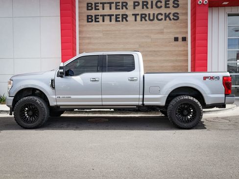 Used 2021 Ford F250 Platinum w/ FX4 Off-Road Package AWD/4WD image 8