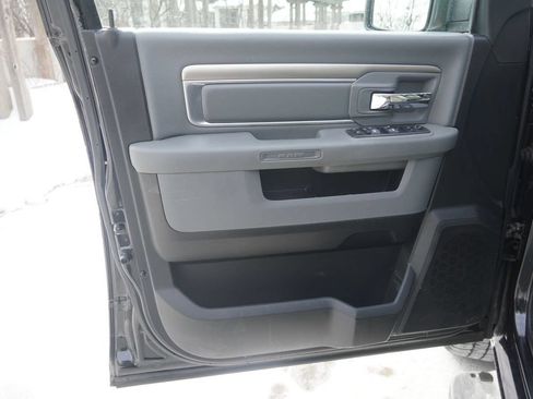 Used 2019 RAM 1500 Big Horn AWD/4WD image 24