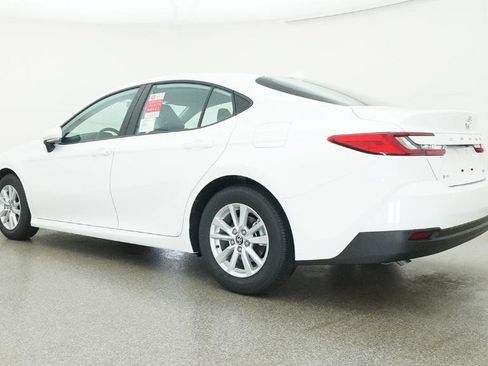 New 2026 Toyota Camry LE FWD image 38