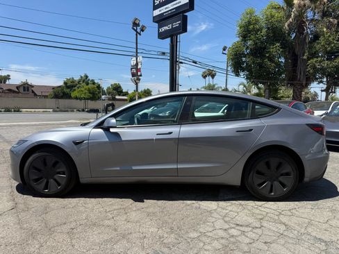 Used 2025 Tesla Model 3 Long Range RWD image 3