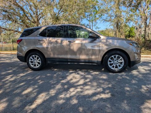 Used 2019 Chevrolet Equinox LT image 8