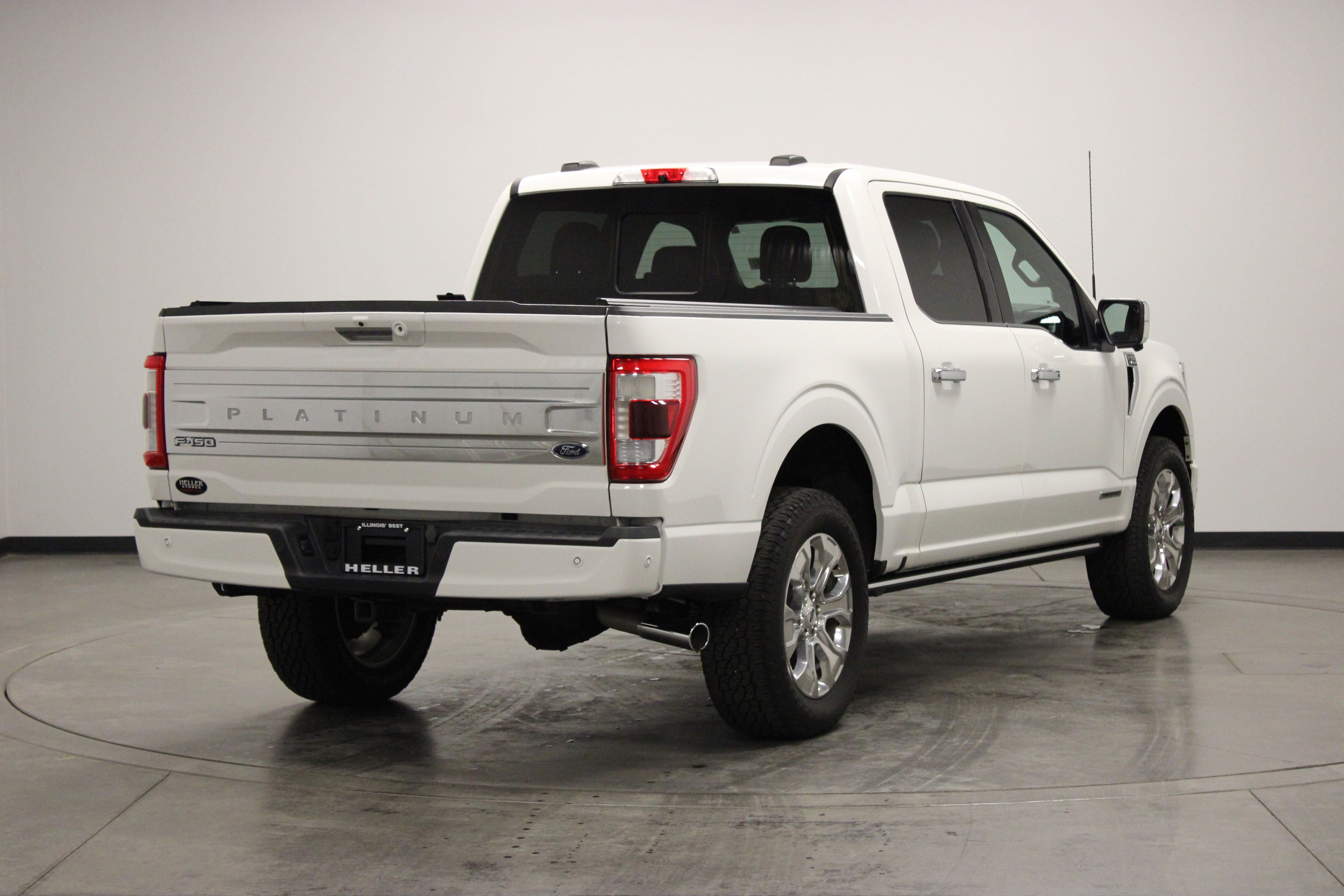 Used 2022 Ford F150 Platinum w/ Equipment Group 701A High AWD/4WD image 8