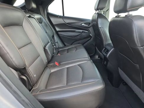 Used 2020 Chevrolet Equinox Premier AWD/4WD image 16