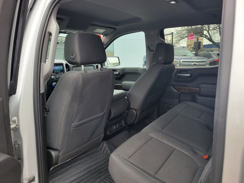 Used 2020 GMC Sierra 1500 Elevation w/ Elevation Value Package image 12