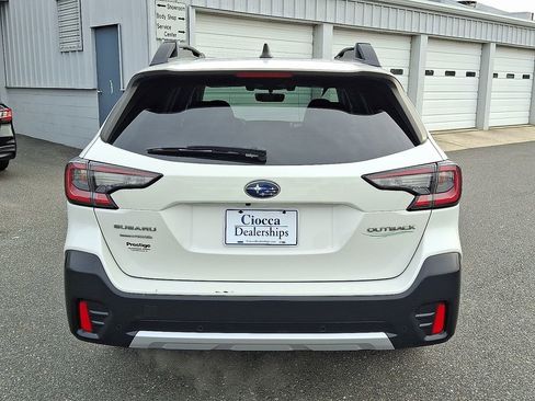 Used 2020 Subaru Outback Limited image 8