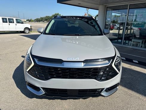 Used 2023 Kia Sportage SX FWD image 2