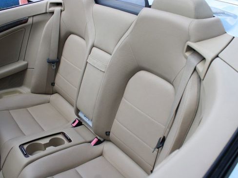 Used 2013 Mercedes-Benz E 350 Cabriolet image 30