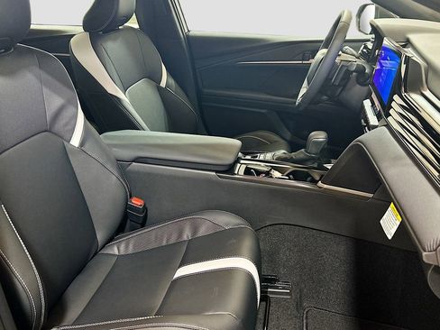 New 2026 Toyota Camry SE FWD image 26