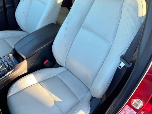 Used 2023 MAZDA CX-30 AWD 2.5 S w/ Premium Package image 22