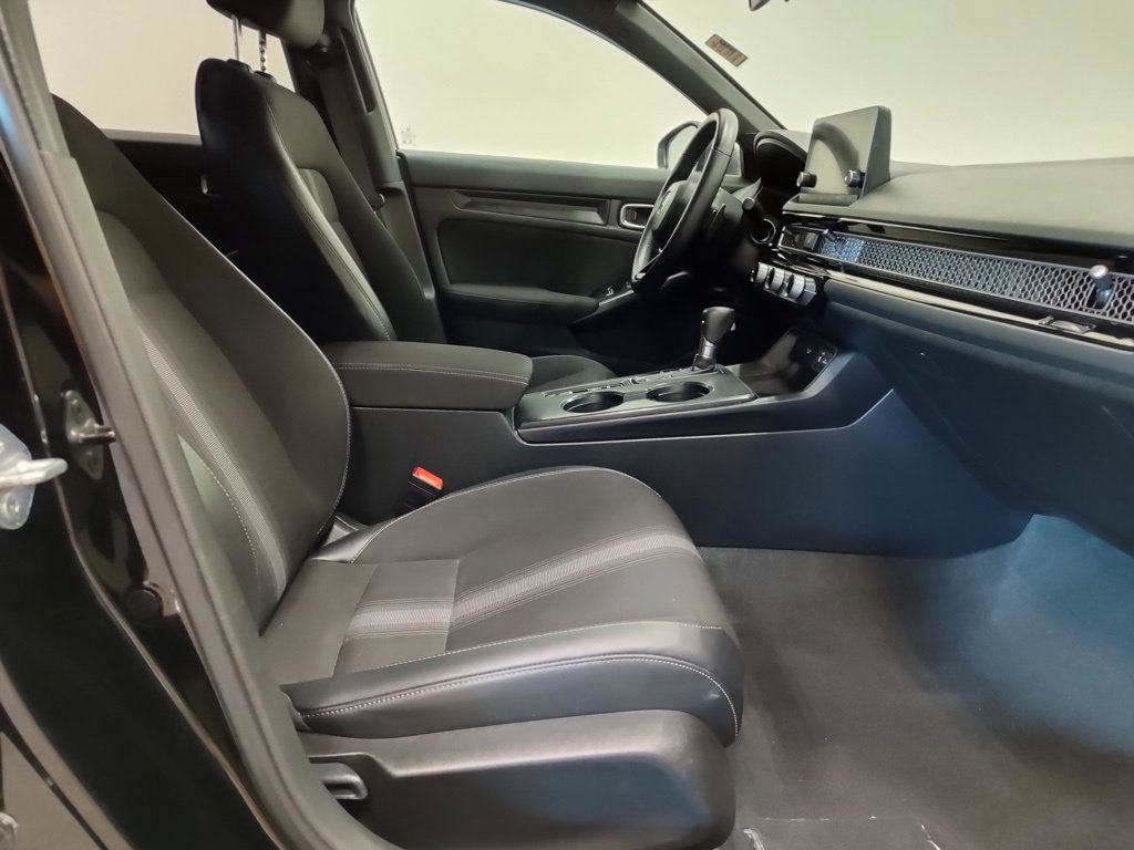 Used 2023 Honda Civic Sport image 15