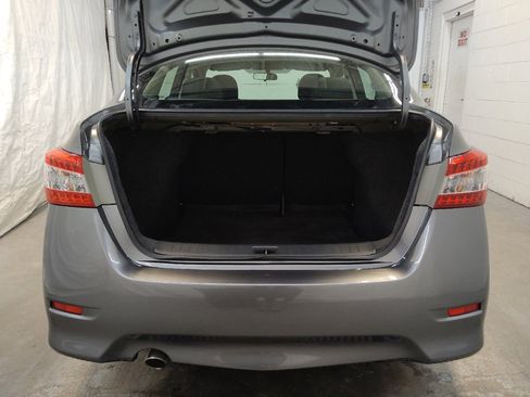 Used 2015 Nissan Sentra SR image 29