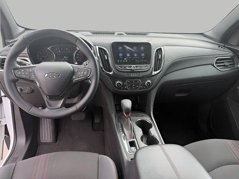 Used 2024 Chevrolet Equinox RS AWD/4WD image 11