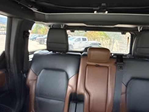 Used 2024 Ford Bronco Outer Banks w/ Sasquatch Package AWD/4WD image 33