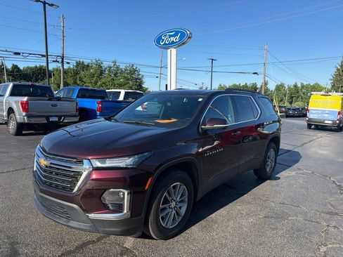 Used 2023 Chevrolet Traverse LT AWD/4WD image 4