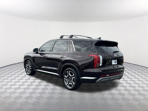 Used 2024 Hyundai Palisade Limited FWD image 7