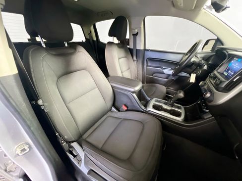 Used 2019 Chevrolet Colorado LT w/ LT Convenience Package image 28