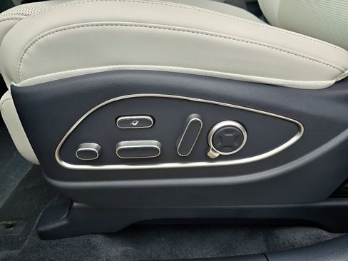 New 2026 Hyundai Palisade Calligraphy image 17