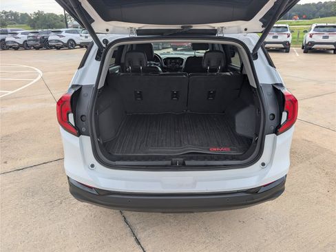 Used 2019 GMC Terrain SLT w/ Preferred Package FWD image 5