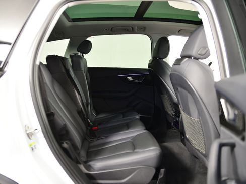 Used 2023 Audi Q7 2.0T Premium Plus w/ Premium Plus Package image 21