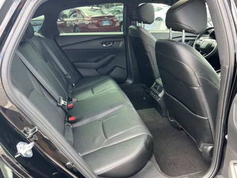 Certified 2025 Honda Accord Sport image 33