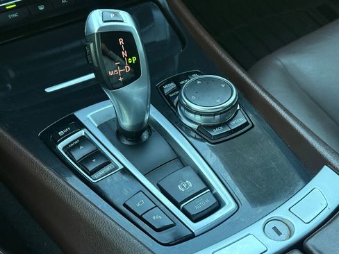 Used 2016 BMW 535i Gran Turismo image 28