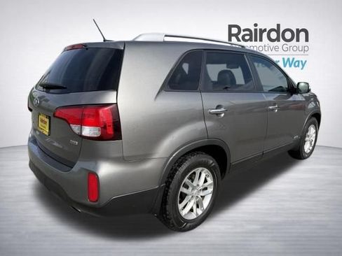 Used 2015 Kia Sorento LX AWD/4WD image 7