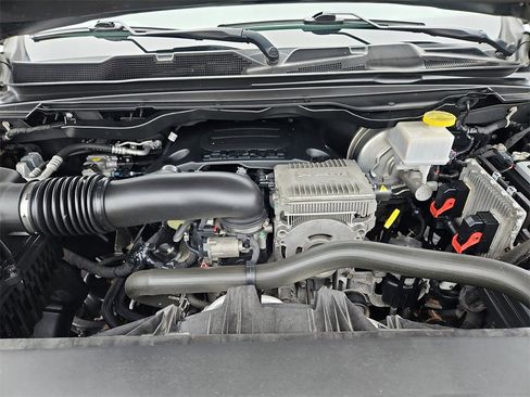 Used 2020 RAM 1500 Big Horn image 34