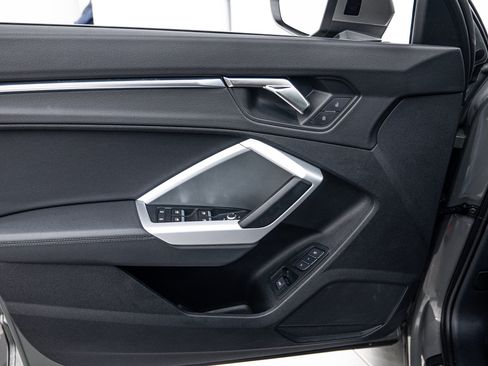 Certified 2023 Audi Q3 2.0T Premium Plus w/ Premium Plus Package image 11