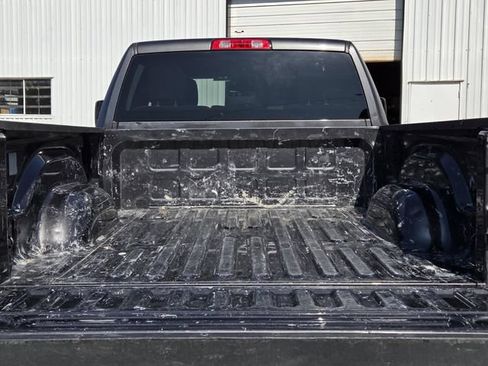 Used 2024 RAM 2500 Big Horn AWD/4WD image 11
