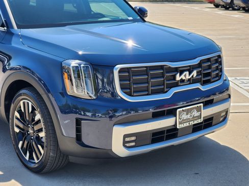 Used 2024 Kia Telluride SX Prestige image 7