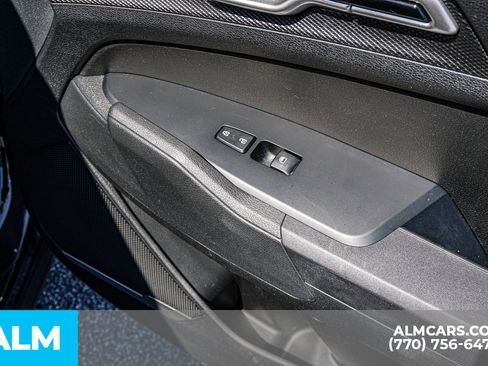 Used 2025 Kia Sportage LX image 45