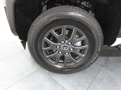 Used 2025 Toyota 4Runner SR5 image 26