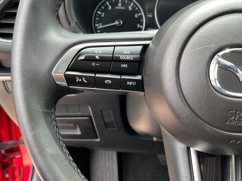 Used 2024 MAZDA MAZDA3 s FWD image 19