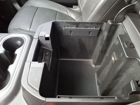 Used 2019 GMC Sierra 1500 SLT w/ SLT Premium Plus Package image 17