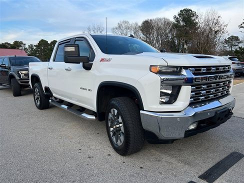 Used 2021 Chevrolet Silverado 2500 LT w/ All Star Edition image 2